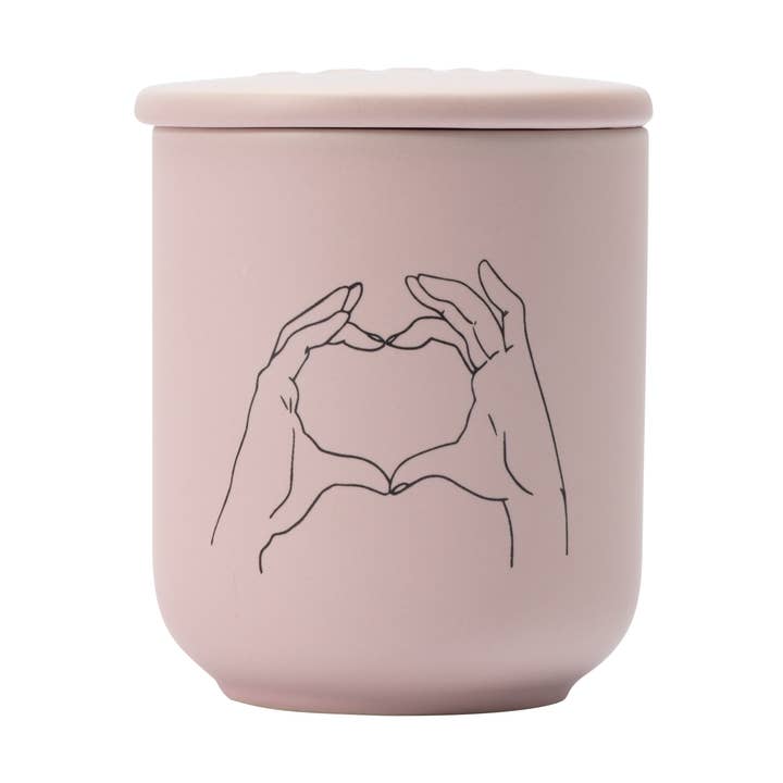 MÆGEN Vox Candle - Die ganze Liebe - Glut & Musk für den Großhandel von MÆGEN