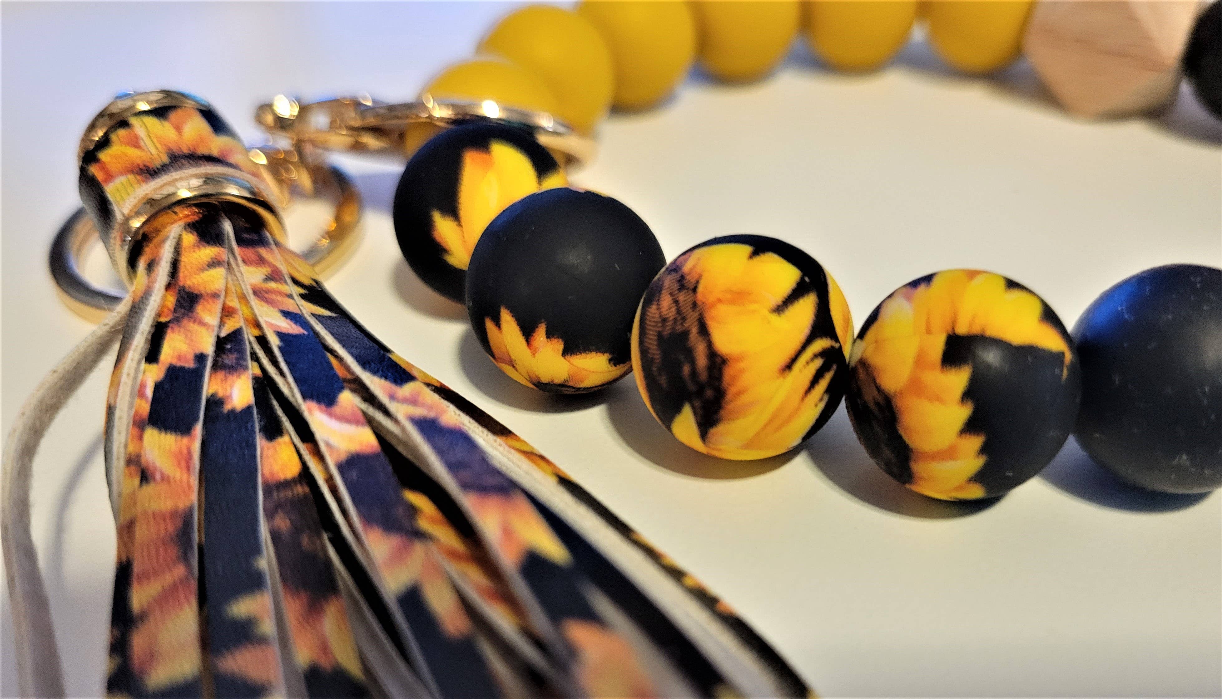 The Wristlet Bar - Wholesale Keychain Bracelet - Sunflower Silicone Bead Keychain Wristlet2