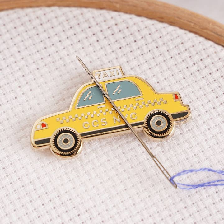 Taxi Magnetic Needle Minder för wholesale av Caterpillar Cross Stitch