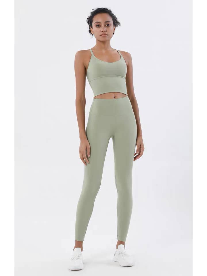 Belsize Activewear – wholesale Activewear set – Women′s – Sports Bra and Leggings Two Piece Sets pilates outfits3