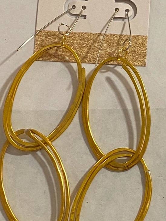 Grote dubbele ovale hoepeloorbellen met wervelingen voor wholesale door Angela Catirina Jones