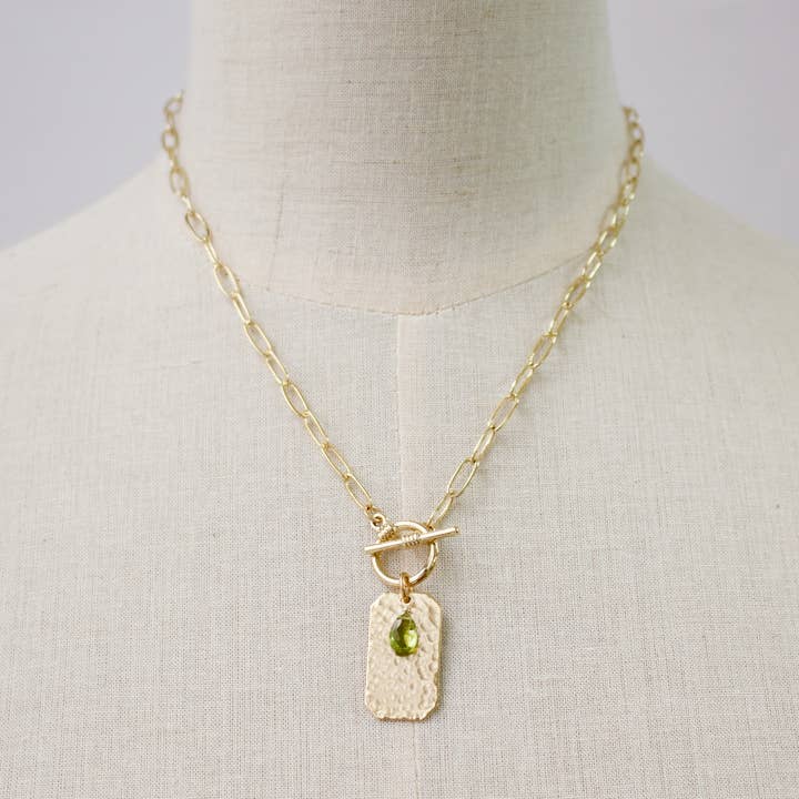 a.v. max - Wholesale Pendant/Charm Necklace - Hammered Dog Tag|Semi Stone & Toggle Closure|Gold|17"12