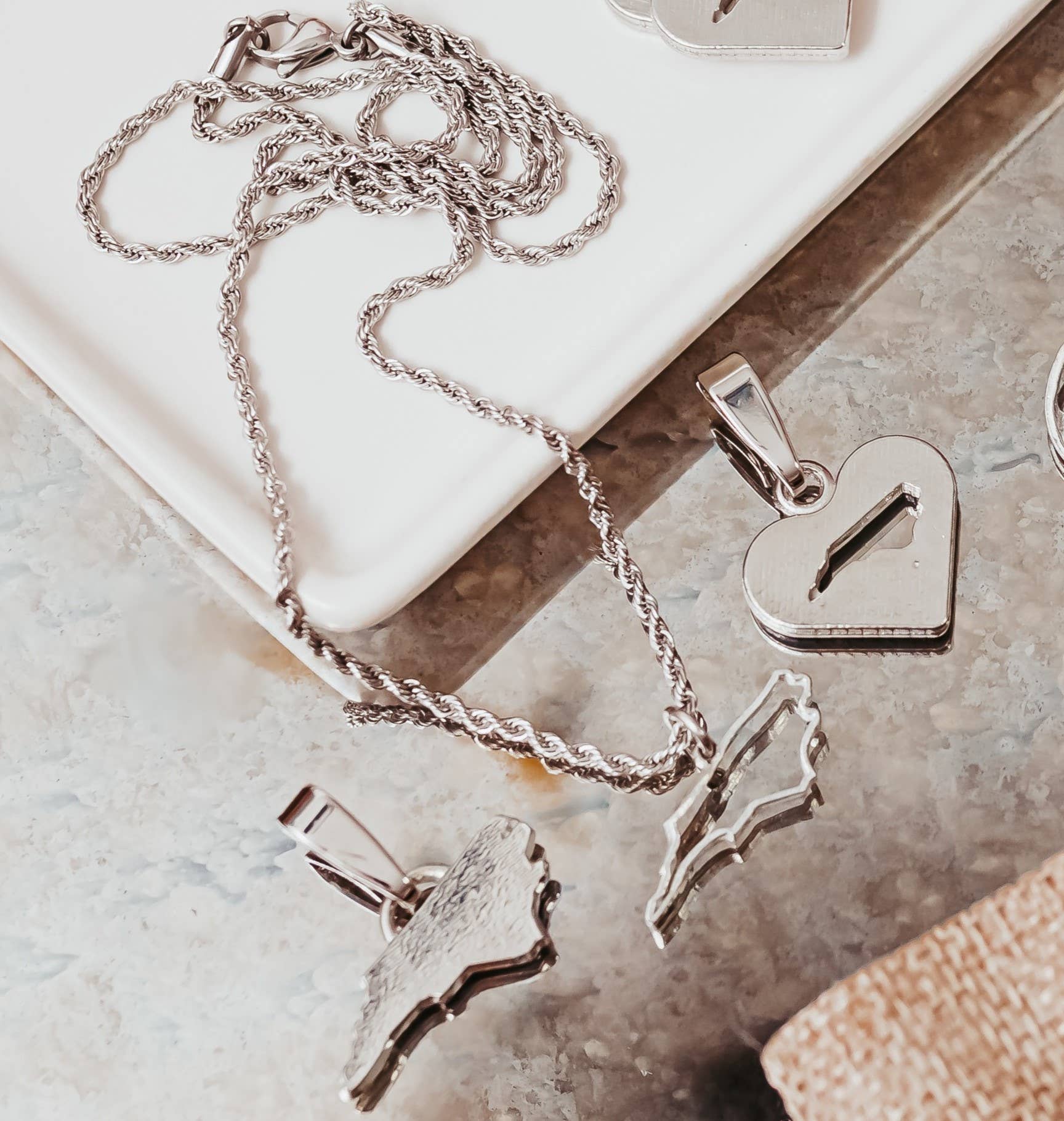 House of Morgan Pewter – Großhandel Individueller Charm/Anhänger – Schmuck aus North Carolina - Ohrringe - Anhänger - Ketten8