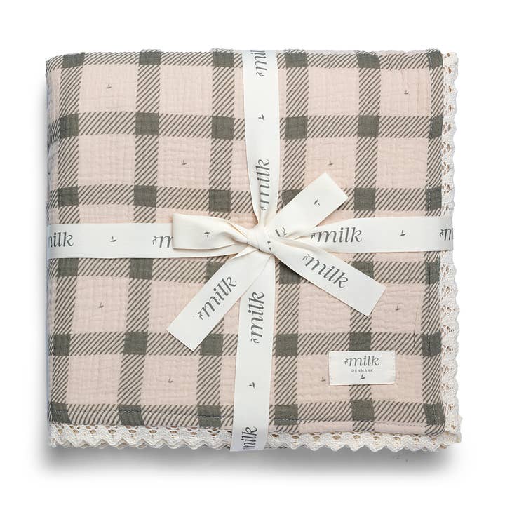 Lace Edge Blanket Grid for wholesale by Milk Denmark