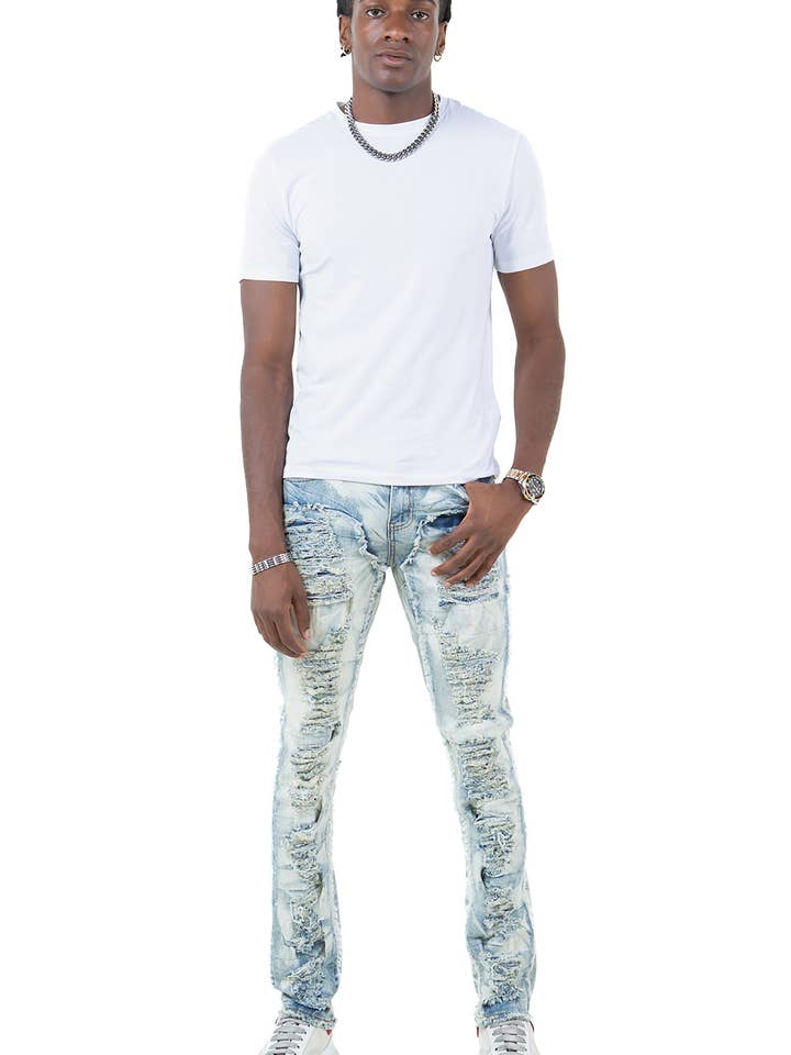 PD2470 JEANS MET RUWE, GERAFELDE PATCH EN ACID WASH voor wholesale door Platform 100
