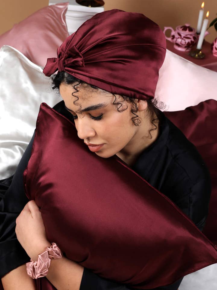 Organic silk adjustable turban for wholesale by Venus and Gaia