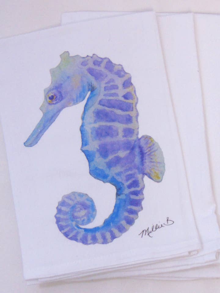 Serviettes de table Purple Seahorse Flour en édition limitée pour la vente par Lowcountry Linens