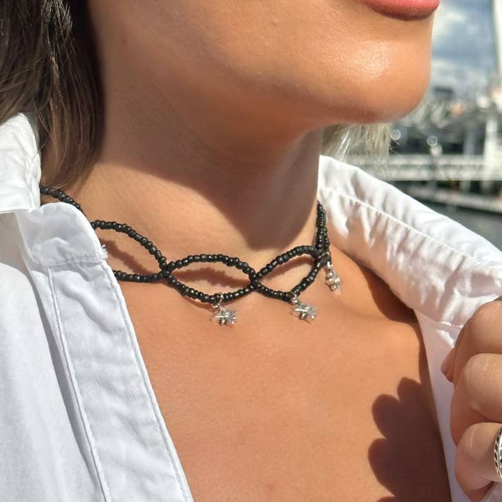 Christina Christi – Colar com missangas/pérolas por atacado – Colar Gargantilha Preta com Fio Choker Preto