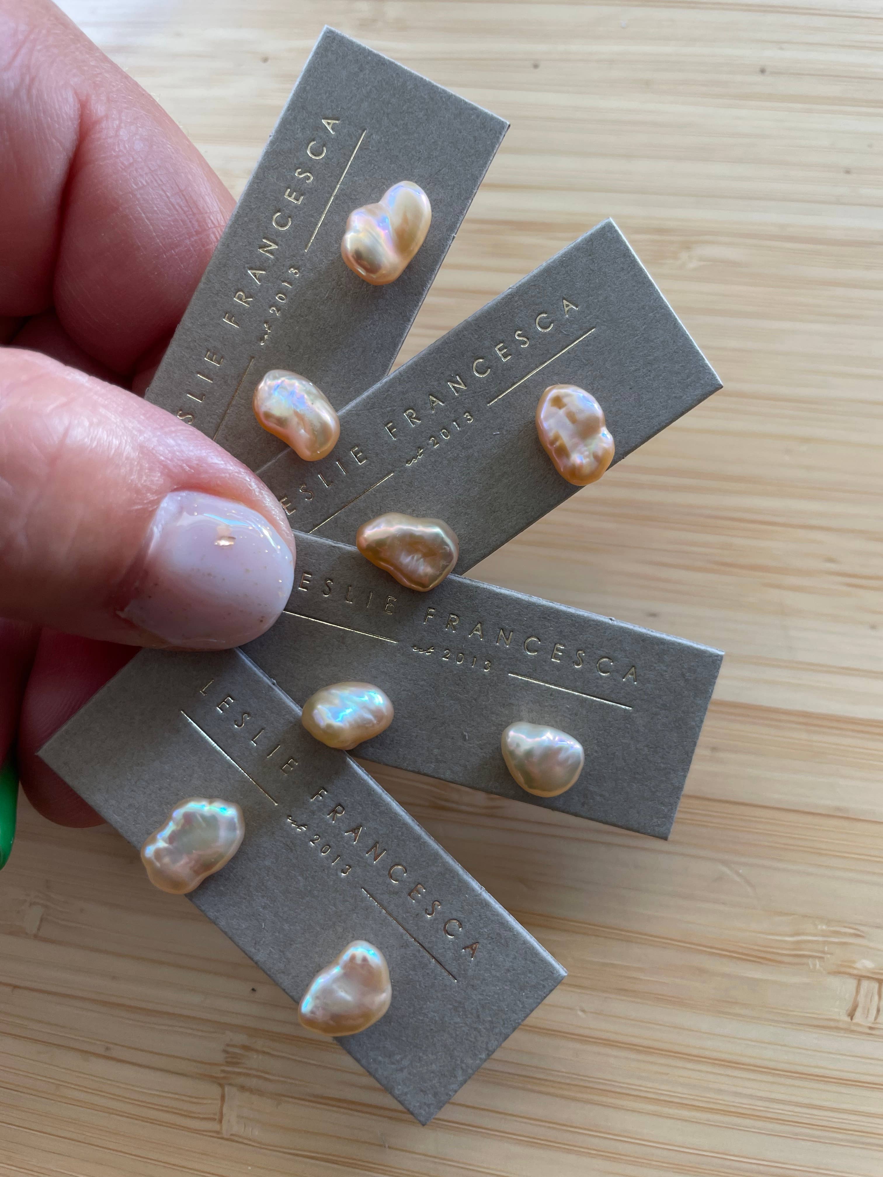 Leslie Francesca Designs – Großhandel Ohrstecker – Perlen-Nieten2