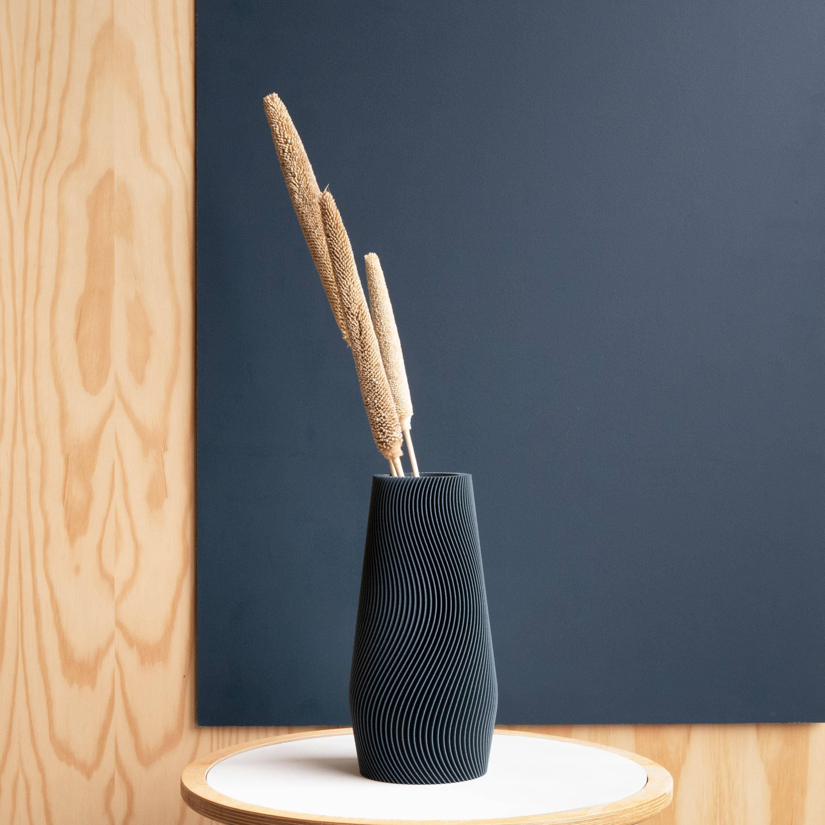 MINIMUM DESIGN - Venta al por mayor Floreros - Jarrón minimalista Ola - para flores frescas o secas1