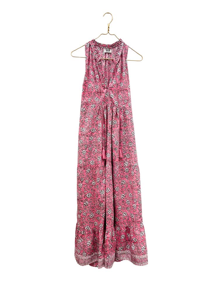 Maxi-jurk met ruches en pioenrozen voor wholesale door Sur La Vague