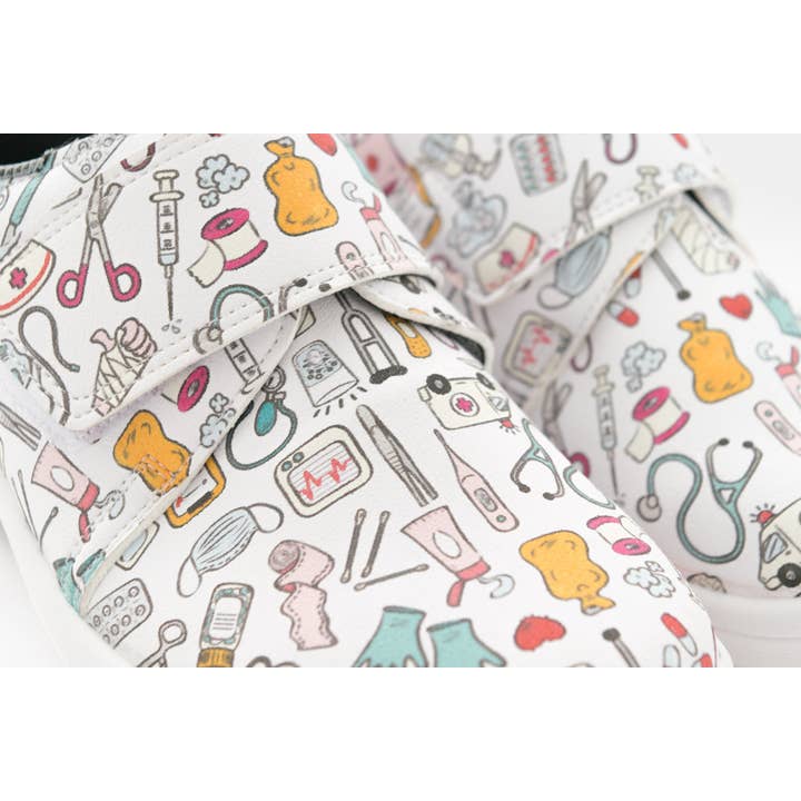 Calzame - Wholesale Slip On Sneakers - Women's - Nursing sanitary and nursing shoes with velcro