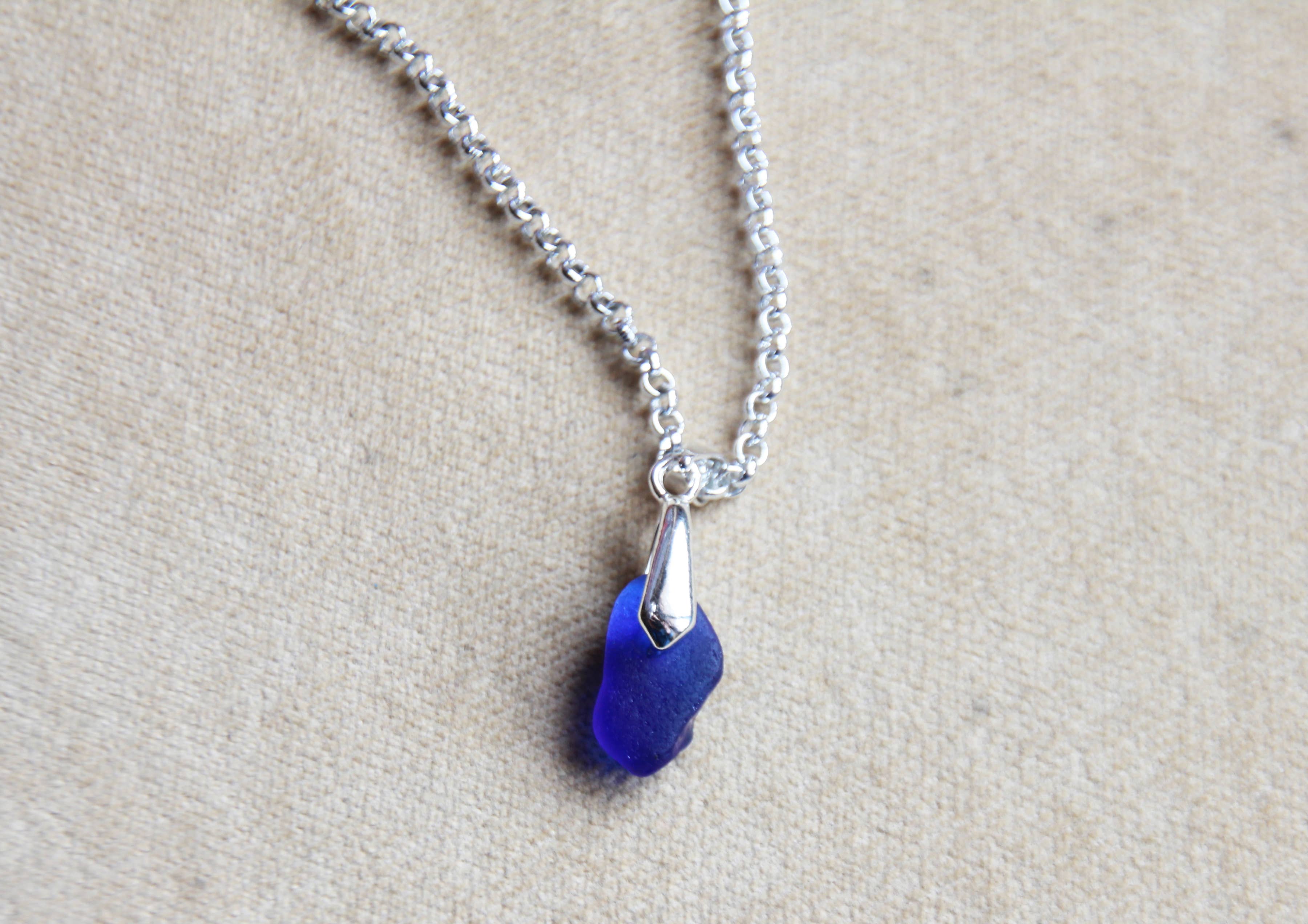 Forma&Colore - Wholesale Pendant/Charm Necklace - Sea Glass Necklace 7