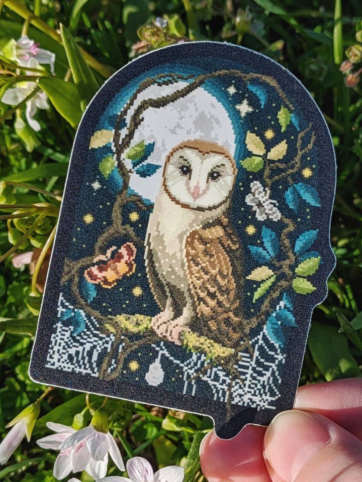 Autocollant en vinyle découpé mat Gothic Owl, Moth & Moon Pixel Art pour la vente par StitchSprout