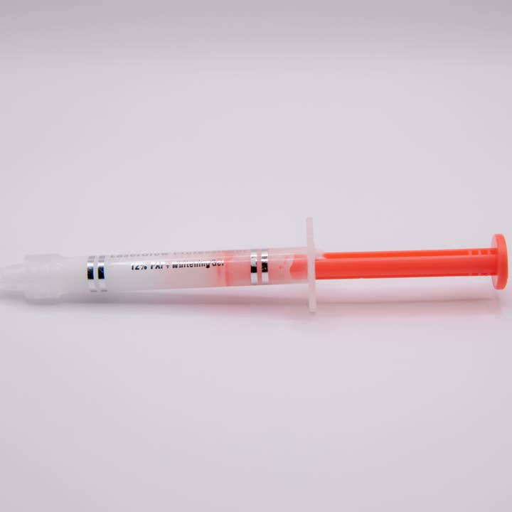 LaserGlowSpa – Engroshandel Tandblegemiddel – 12% PAP Tandblegningsgel1