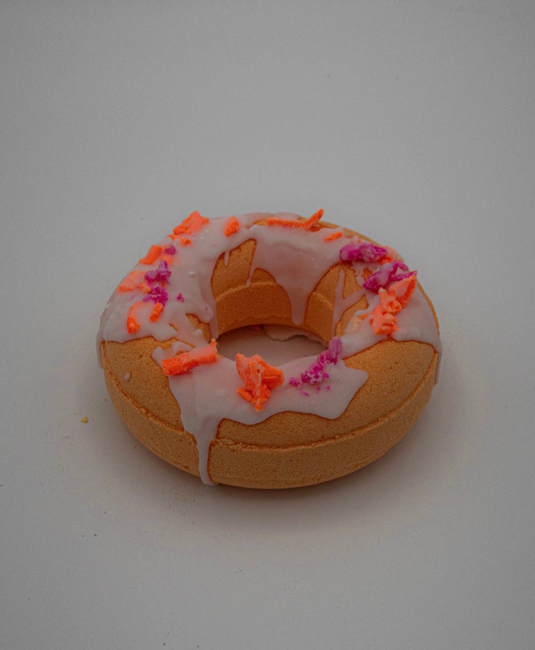 Sassy Bubbles – wholesale Badbomb/fizz – Donut Bath Bomb för barn. Kakaosmör Strössel, Mjuk hud14