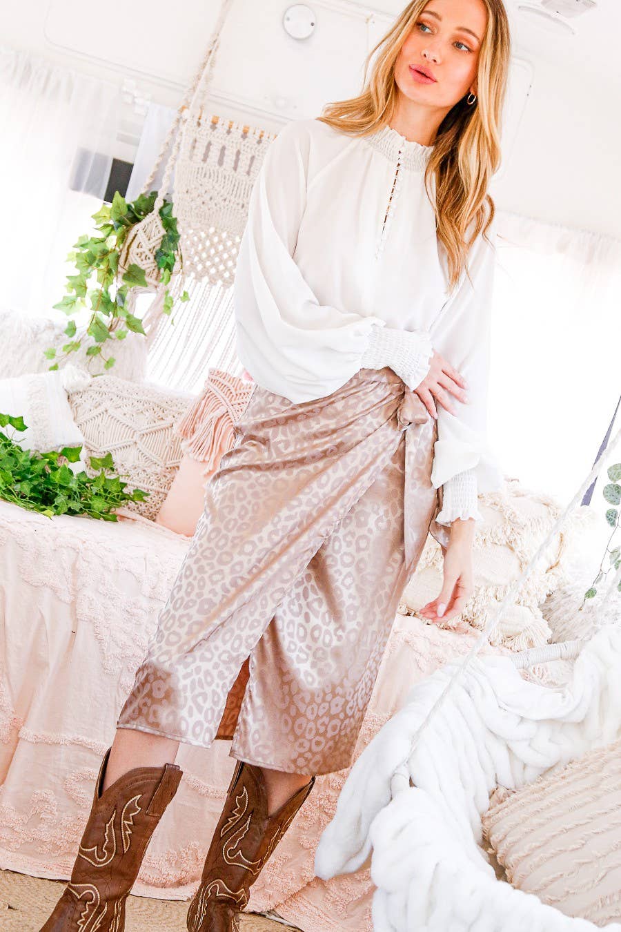 Vine & Love - Wholesale Skirt - Women's - Jacquard Leopard Print Wrap Midi Skirt VS30900A14