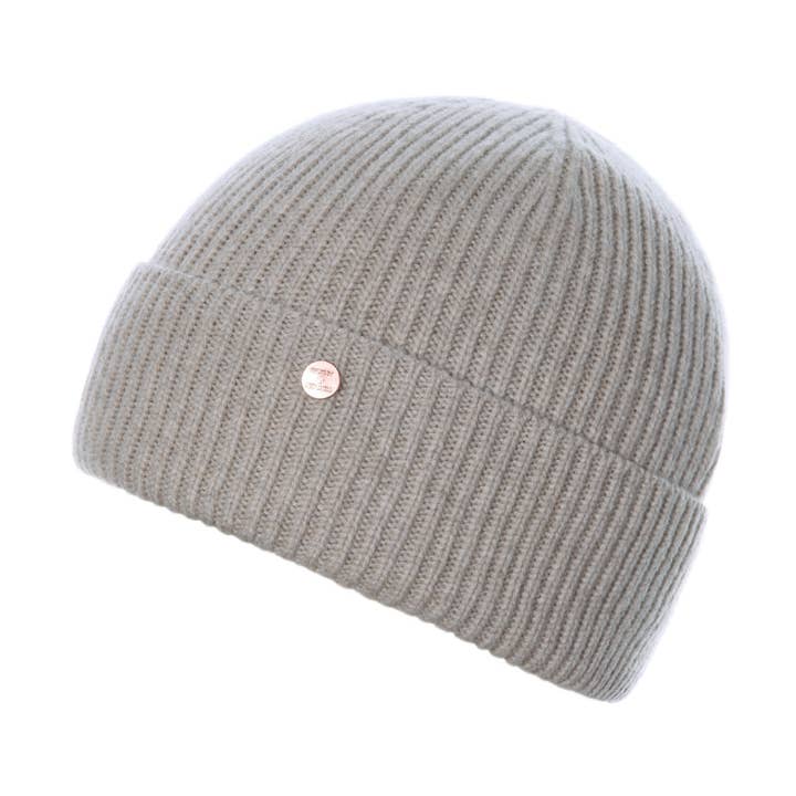 2130-01-11 BEANIE BEIGE für den Großhandel von BICKLEY + MITCHELL AMSTERDAM