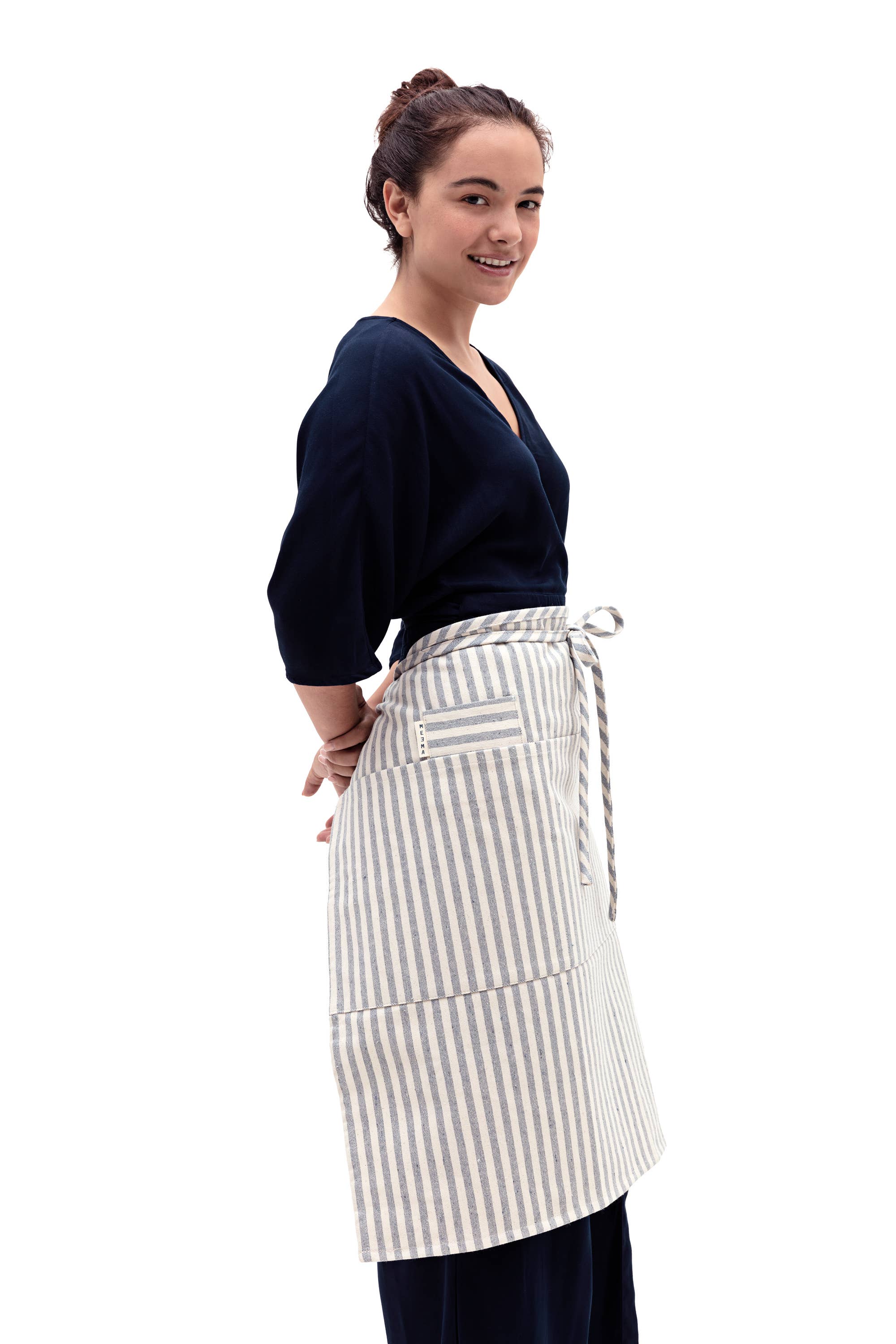 MEEMA - Wholesale Apron - Striped Cotton Bistro Apron – Server, Barista & FOH Use2