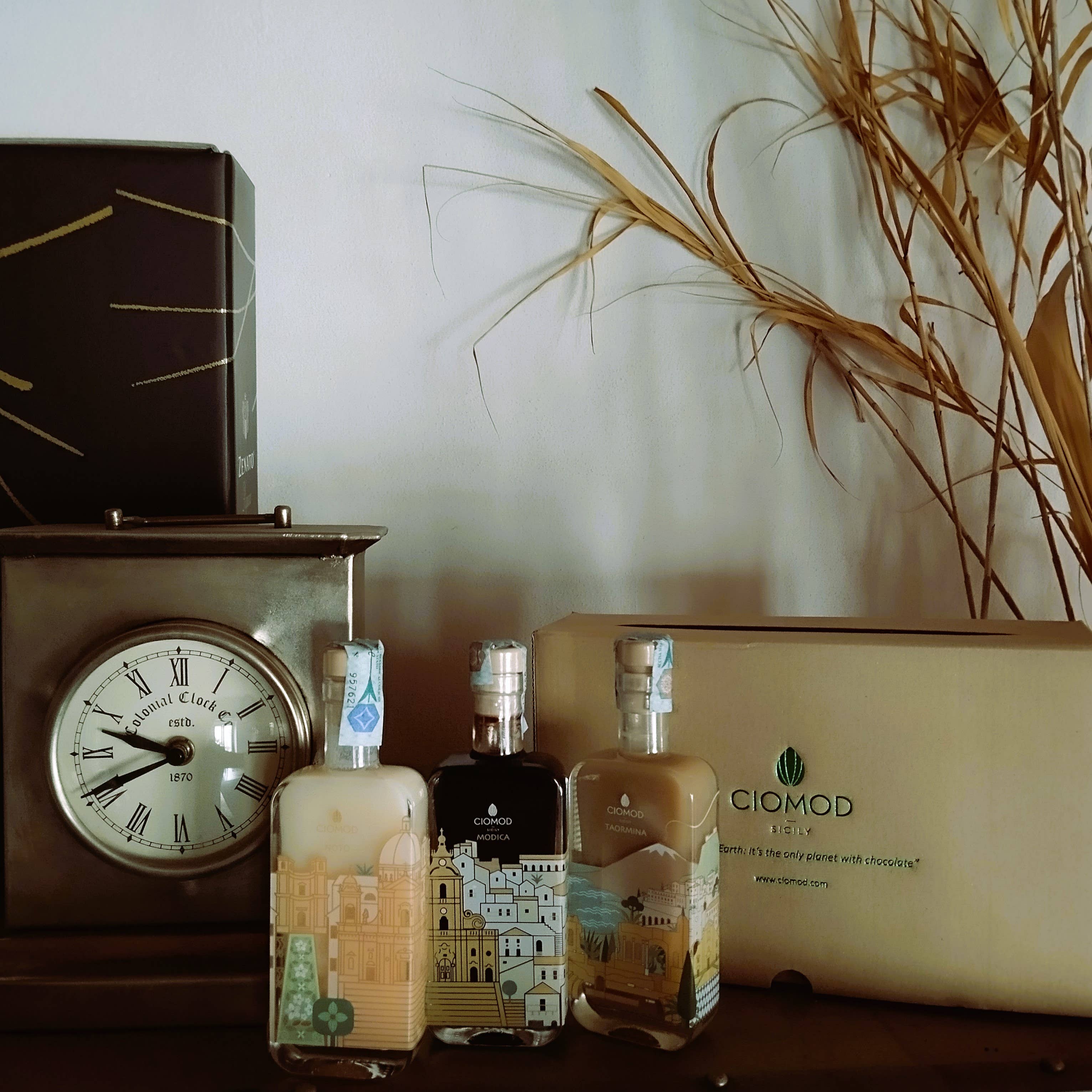 XOCOA SRL - Wholesale Liqueur - LIQUORE AL PISTACCHIO SPECIAL EDITION "TAORMINA"2