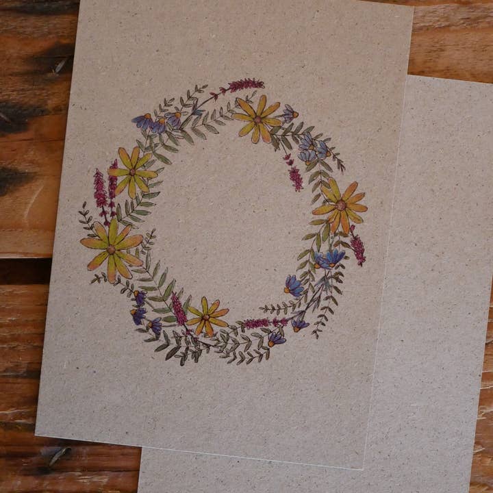 Hannibelle - Wholesale Postcard - Grass paper card flower wreath