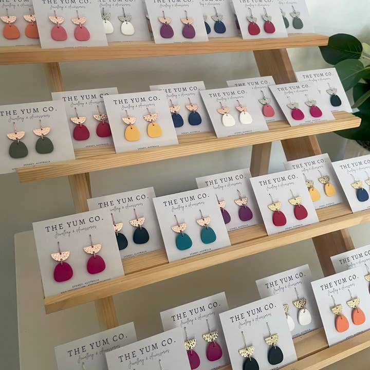 Klassischer Yum Yum Dangle Ohrring für den Großhandel von The Yum Co