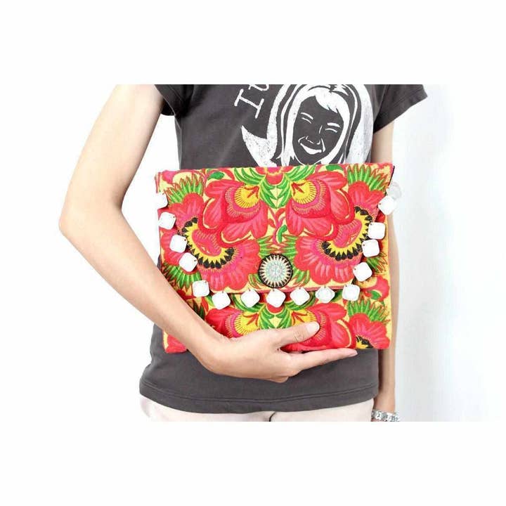 Pochette de Carnaval Brodée Hmong | Sac iPad - Thaïlande pour la vente par Lumily