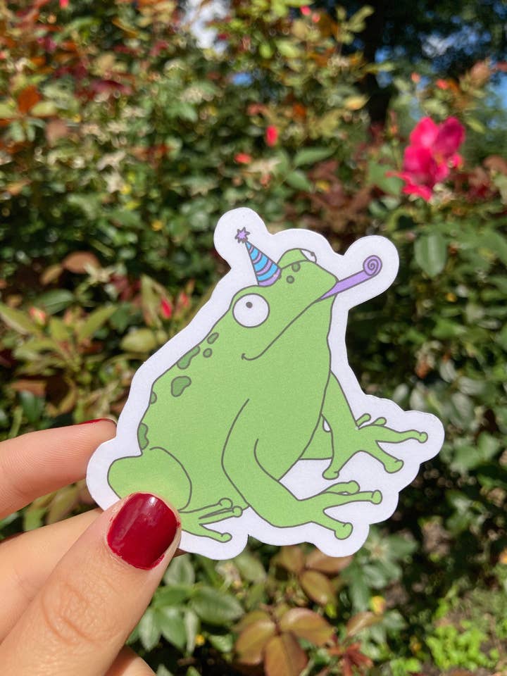 Adesivo rana festa | Adesivo rana divertente | Decalcomania rana strana | Adesivo rospo verde | Rana carina del fumetto con cappello di compleanno | Acquista Frankie Sue per la vendita all'ingrosso da parte di Frankie Blue