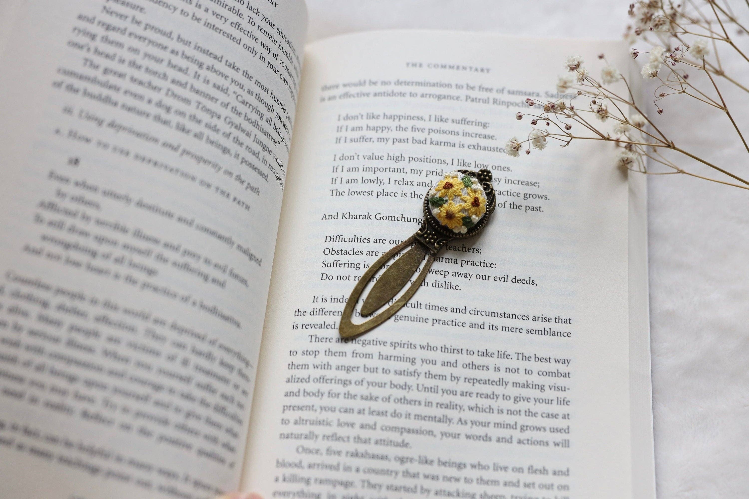 Finer Embroidery – Engroshandel Bogmærke – Vintage bogmærke med blomsterbroderi3