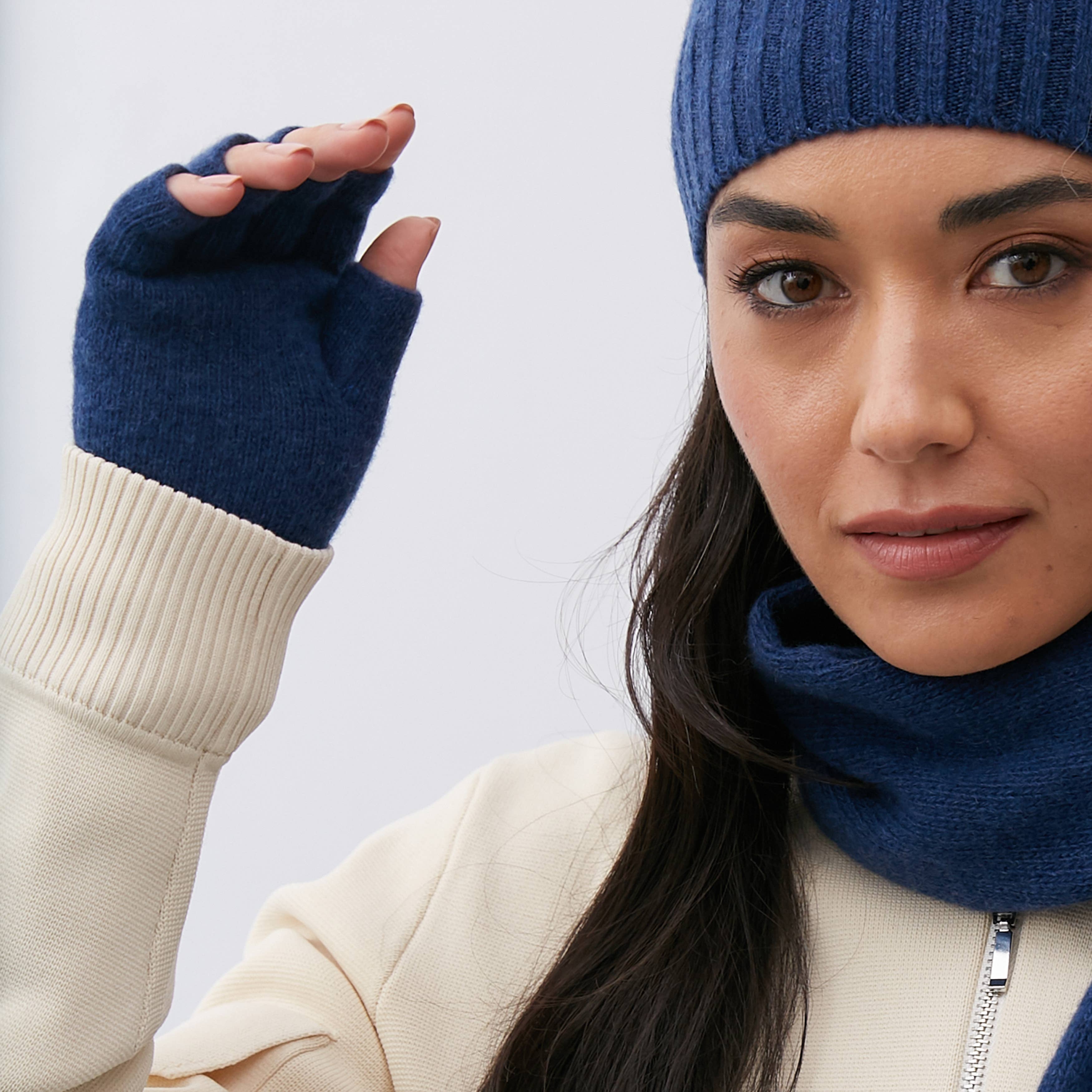 Portolano – wholesale Gloves – Women's – CASHMERE FINGERLESS GLOVES8