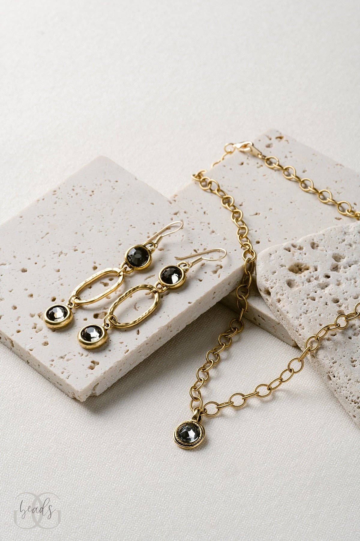 Grace Girl Beads - Wholesale Dangle Earrings - Diamante Earrings4