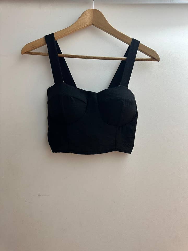 13952 Sleeveless top for wholesale by LORIANE