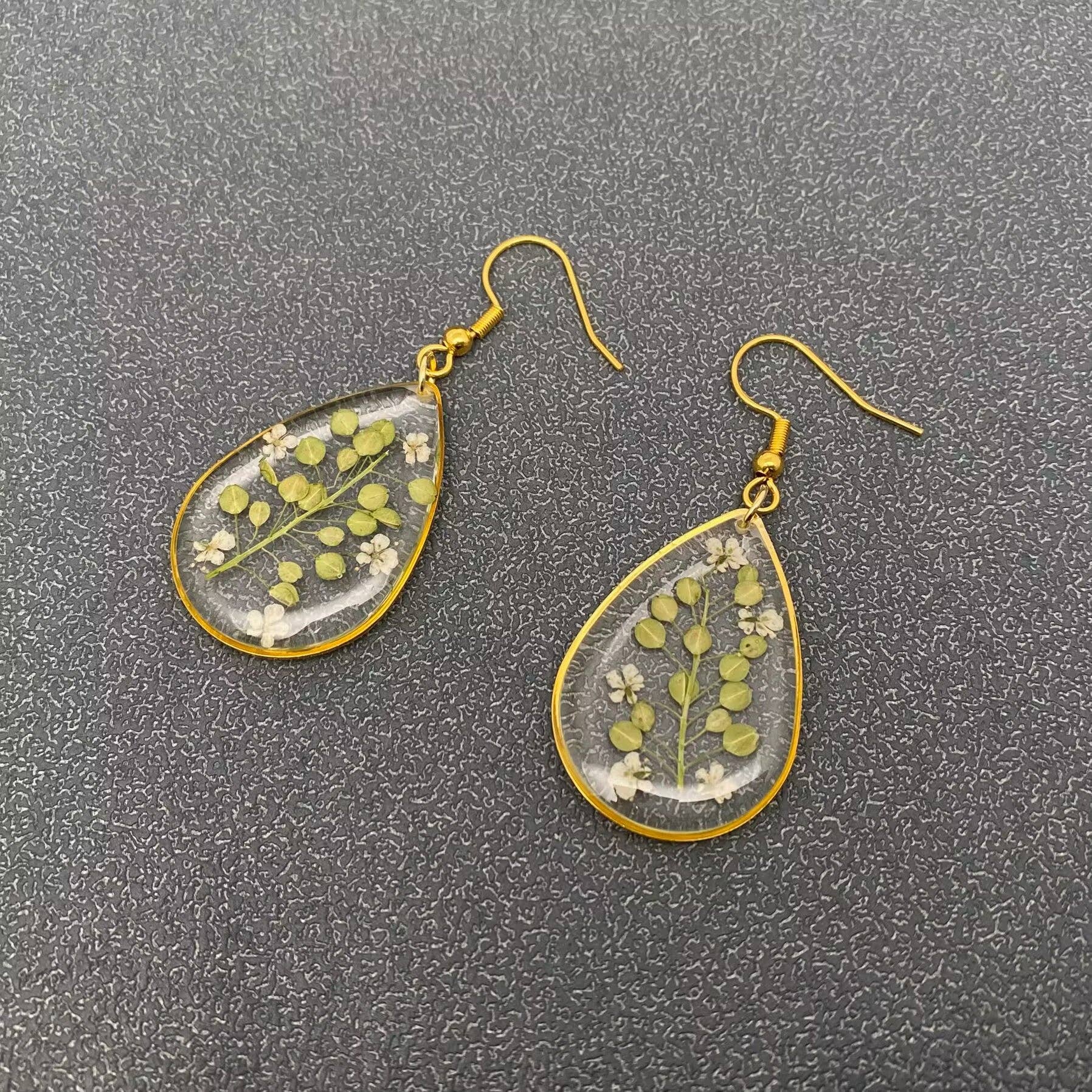 Mio Queena - Wholesale Dangle Earrings - Lepidium Apetalum Dried Flowers Drop Dangle Earrings - PDF2