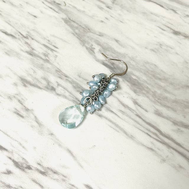 Anita K By Blushing Pink – wholesale Dangle earrings – Freshwater Pearl Cluster with Faceted Teardrop on Ear Wire1