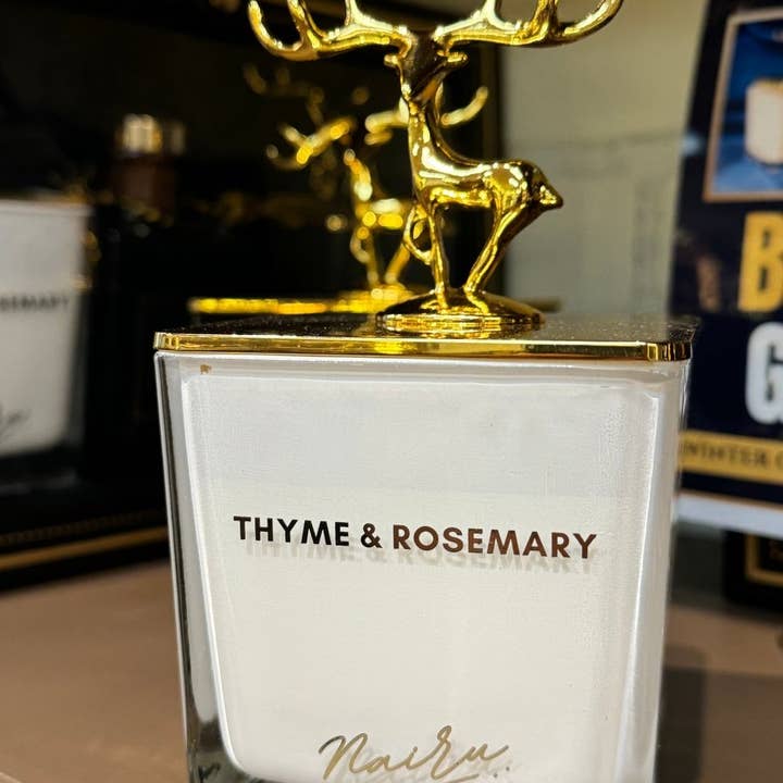 Nairu - A Wellness Boutique - Wholesale Jar/Filled Candle - Winter Wonderland: Luxurious Candle & Diffuser Gift Set with Reindeer Lids1