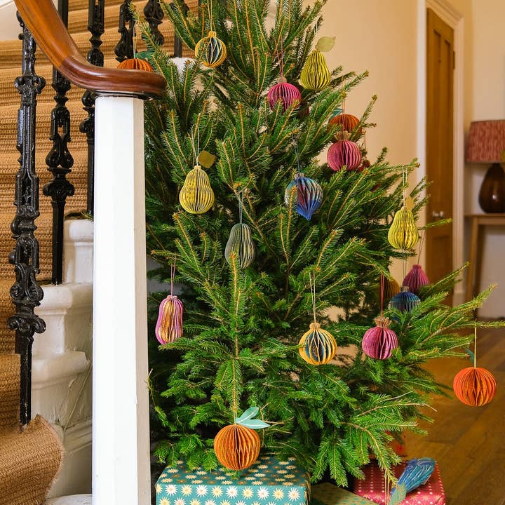 East End Press - Wholesale Ornament - Fig Honeycomb31