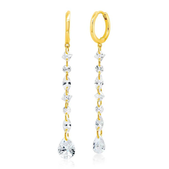 Huggie med kæde prydet med svævende CZ-dråbe for engroshandel hos Tai Jewelry