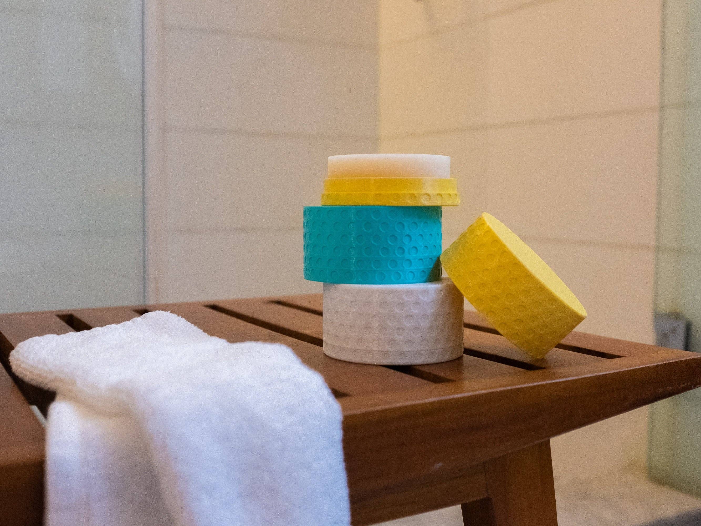 Printed Foundry – Großhandel Badeseifenschale – Reisetauglicher runder Shampoo-Riegelhalter mit Deckel, Seifenspender1