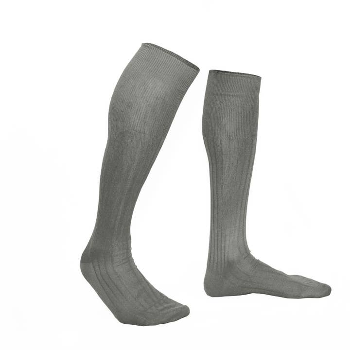 Mi-bas pur fil d'Ecosse gris plume pour la vente par THE FRENCH GAME