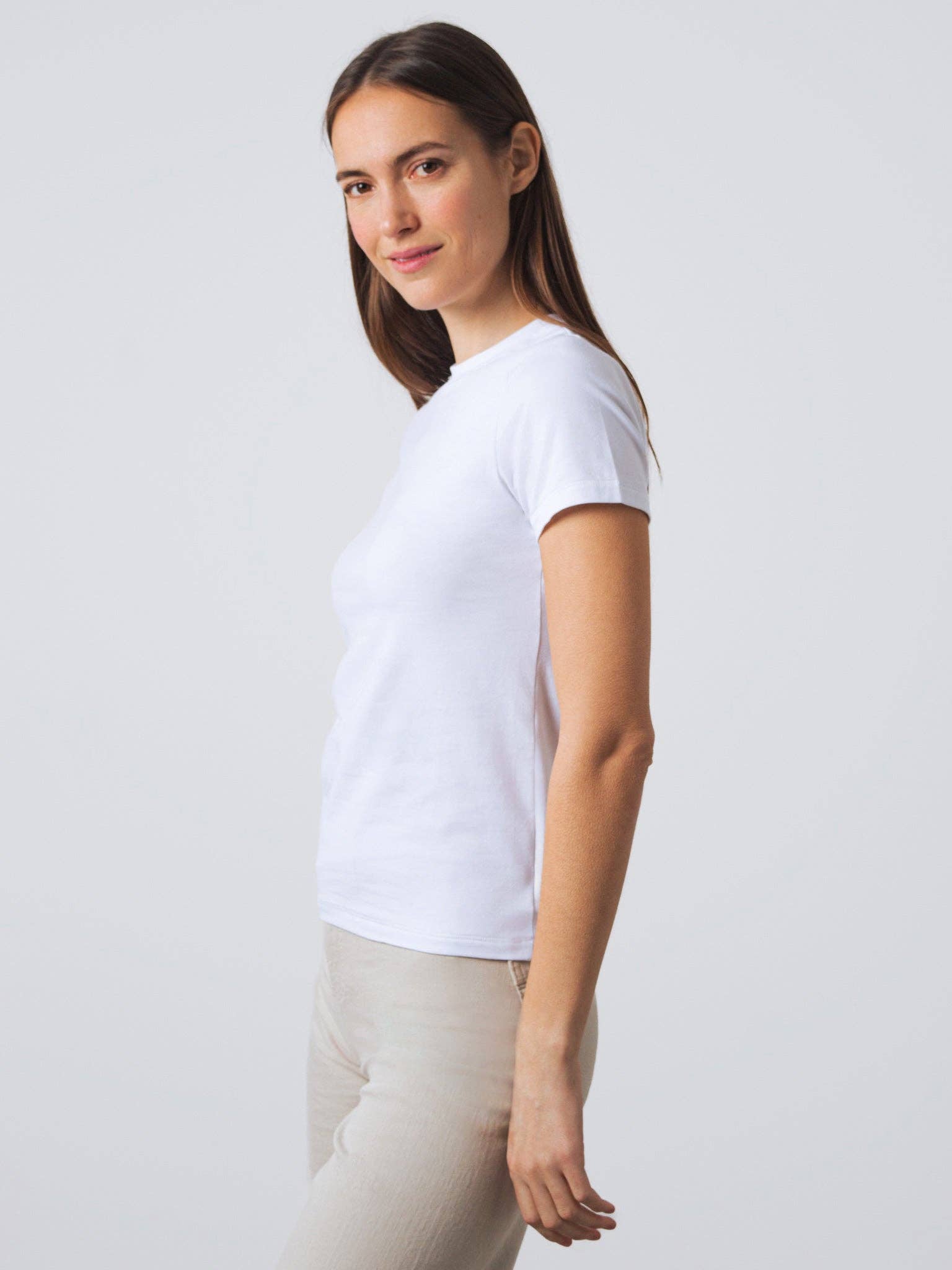 Honest Basics - Wholesale T-Shirt - Women's - Slim Shirt7