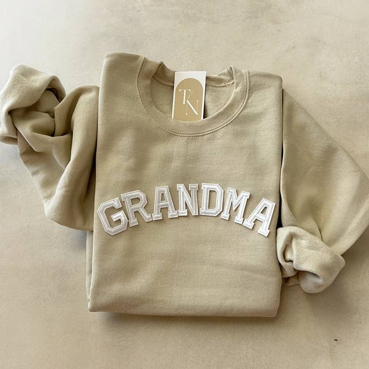 Threads And Needles, INC. – wholesale Sweatshirt – Unisex – Grandma Sweatshirt, Grandpa Sweatshirt, Grandma and Grandpa3