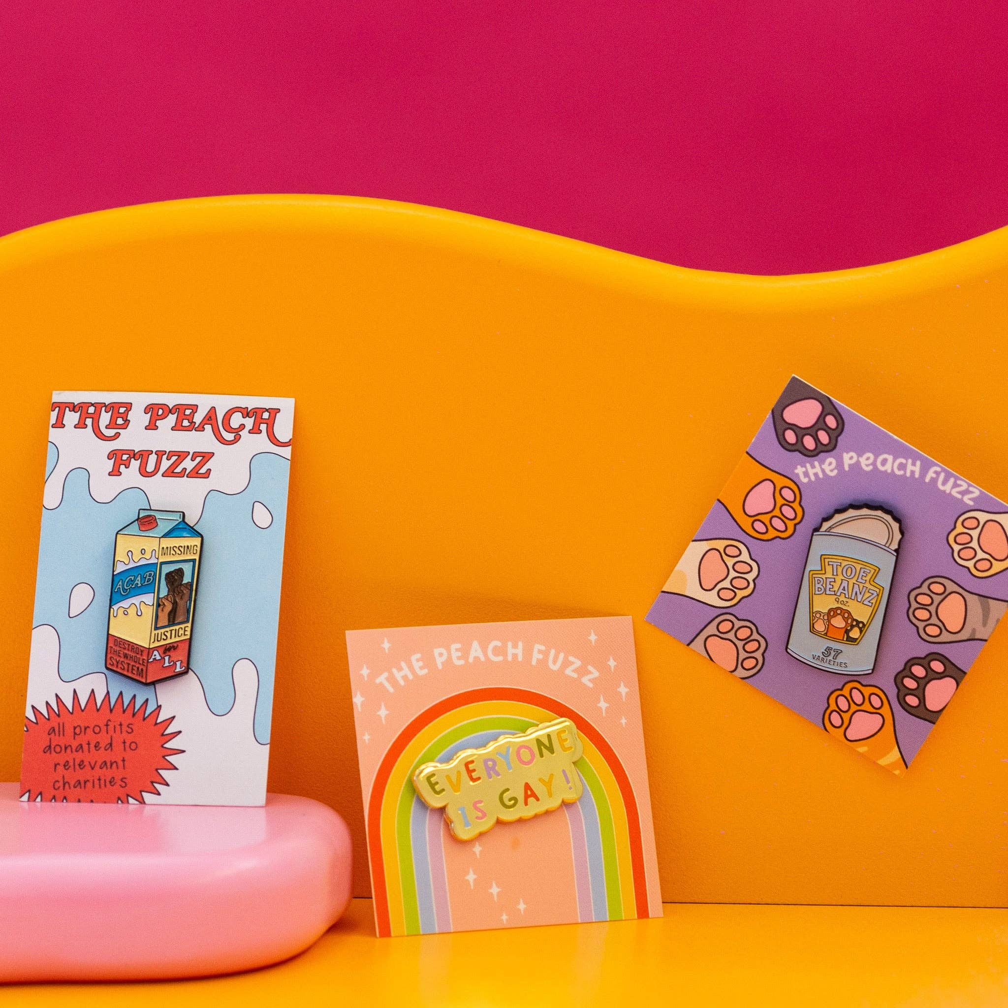 The Peach Fuzz – Engroshandel Reversnål/knap – Alle Er Homoseksuel Emalje7
