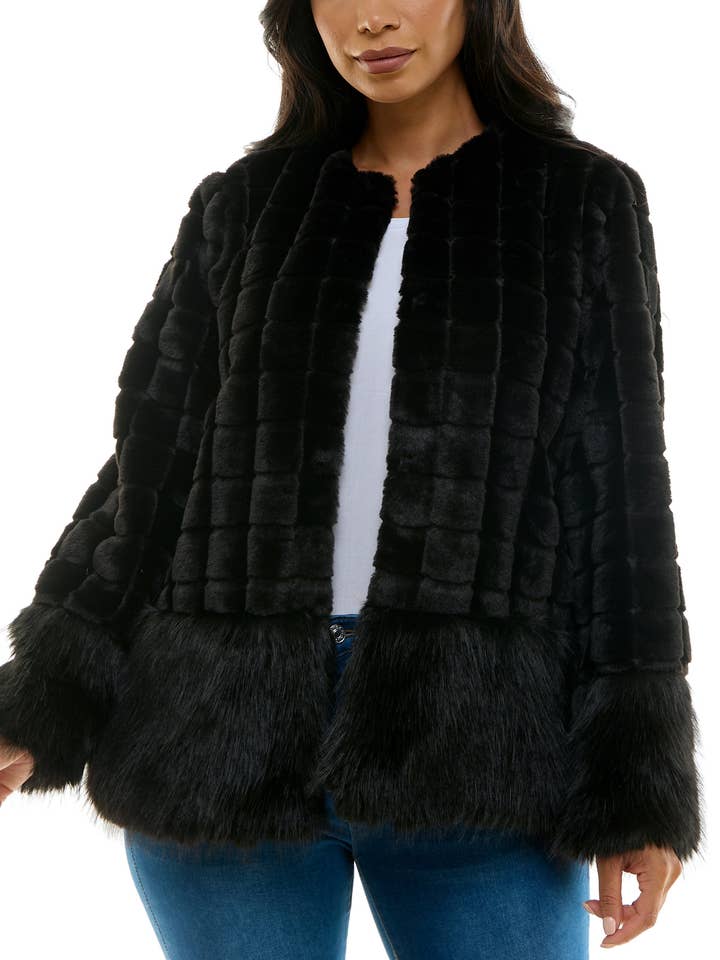 Casaco de Pêlo Sintético Nina Leonard com Decote Redondo, Mangas Compridas e Punhos e Bainha Mais Felpudos por atacado de Immediate Apparel