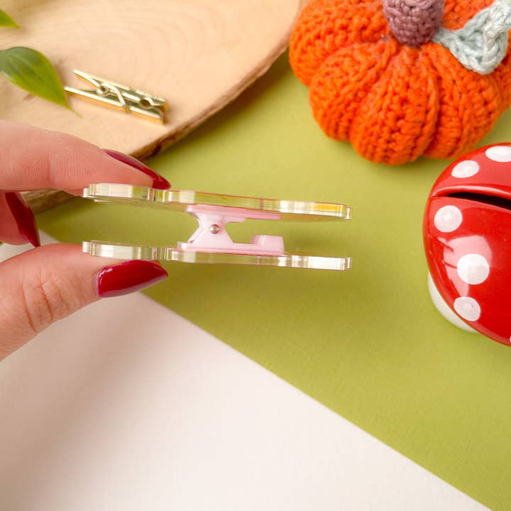 Laurel Mae Art – wholesale Binder clip – Mushroom Stump - Acrylic Clip4