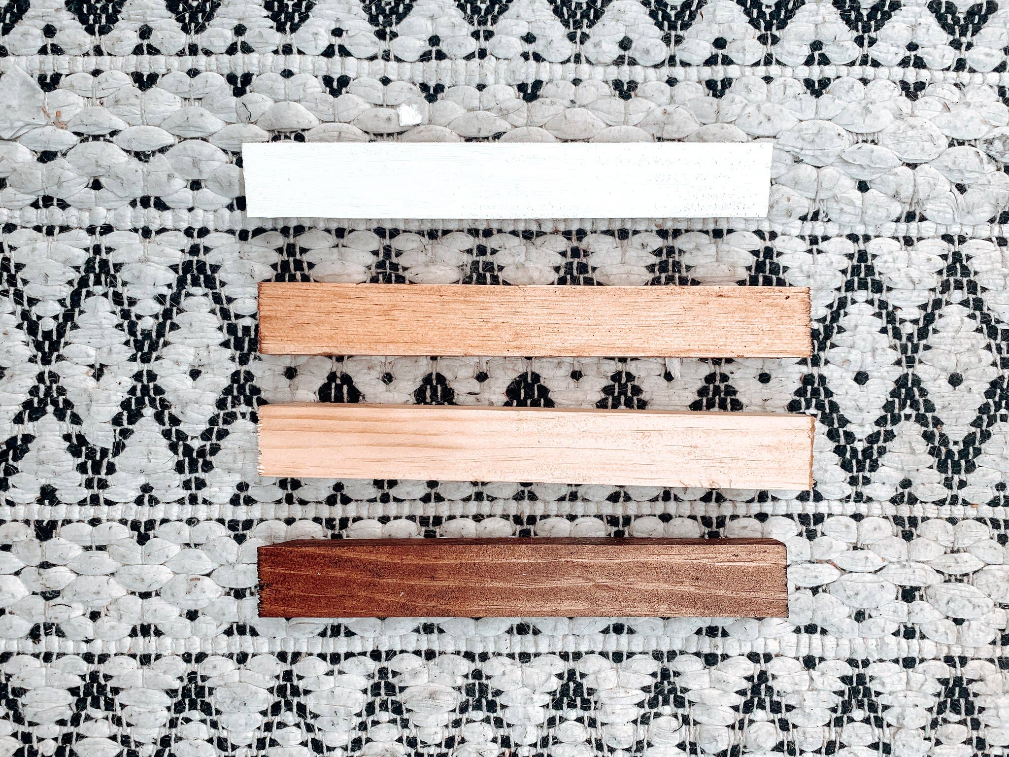 House Of Tri – wholesale Skylt – Växt kärlek. Odla fred. (Fawn) | Träskylt4