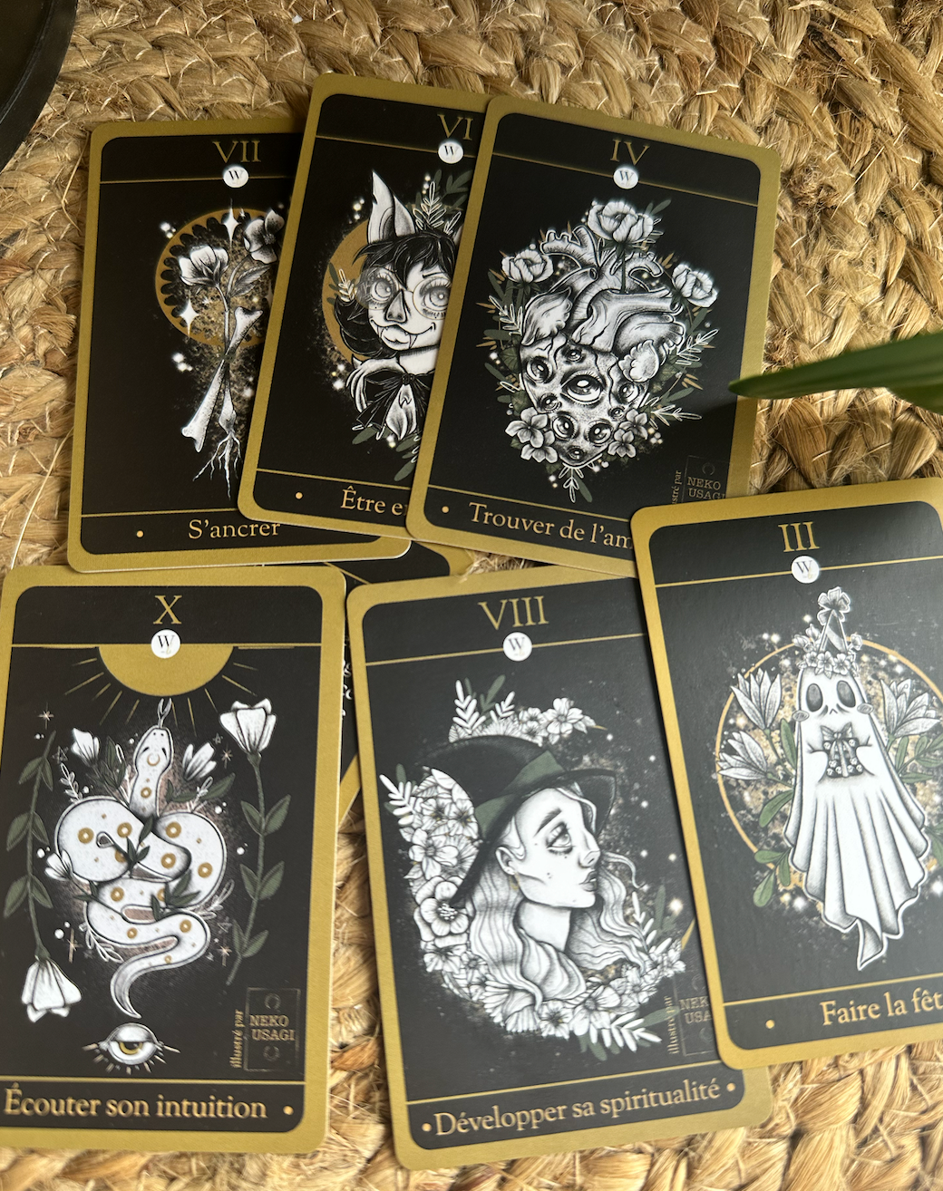 Witches box – Cartas de tarô por atacado – O pequeno oráculo das necessidades2