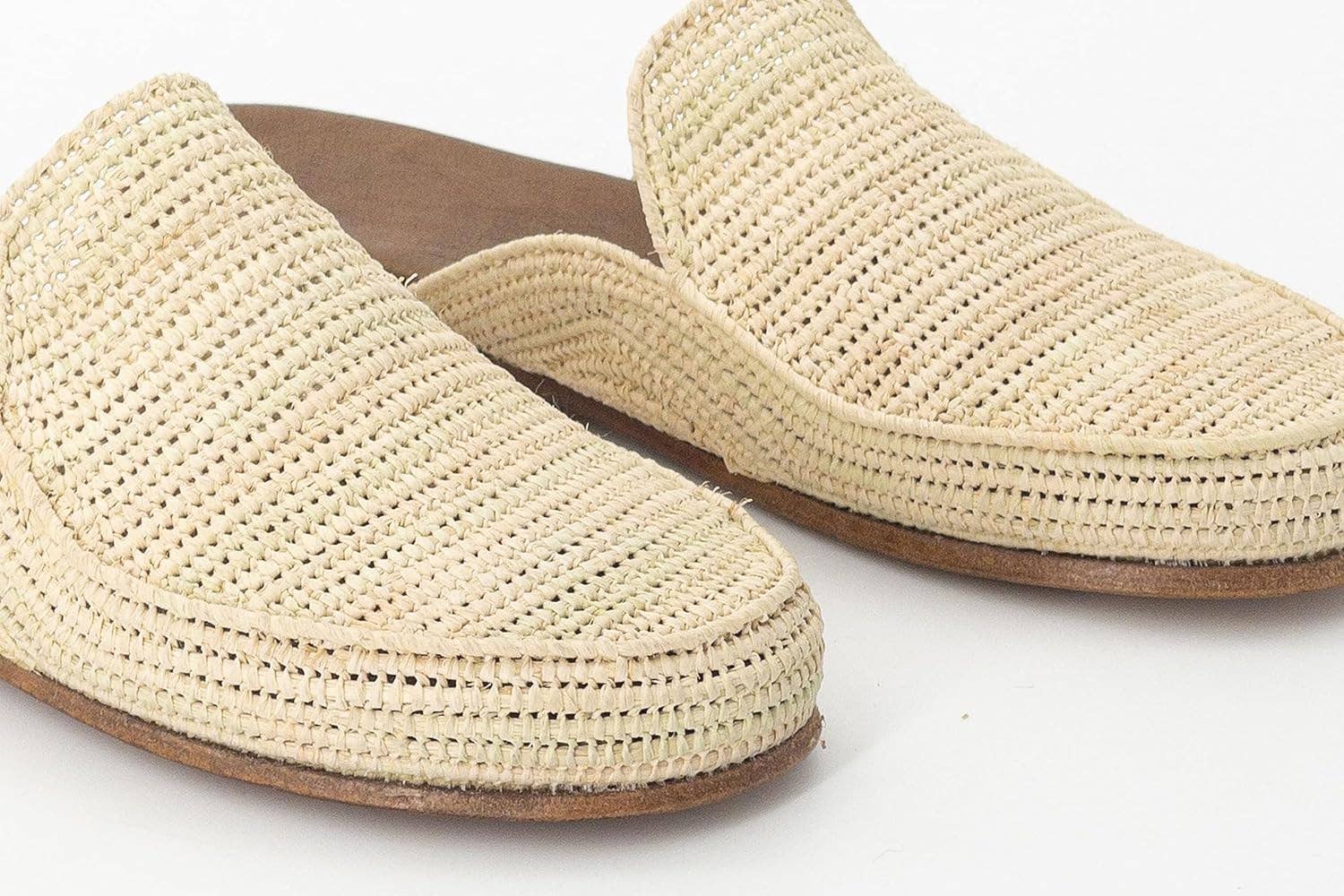 Beige Moroccan Raffia Slippers, Raffia shoes, raffia flats, Raffia for wholesale on Faire7