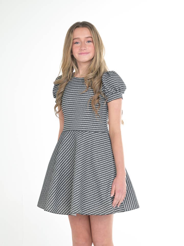 Hudson I S/W I Schlussverkauf für den Großhandel von Zoe Ltd