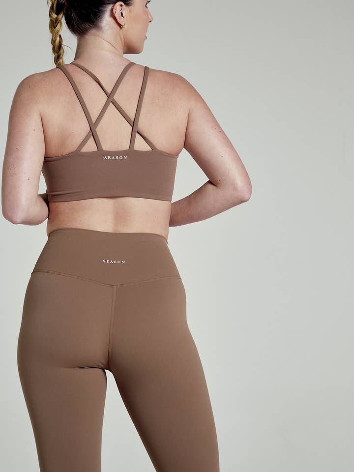 Season Lifestyle – wholesale Sports bra – Women's – Move Bra- Chocolate10