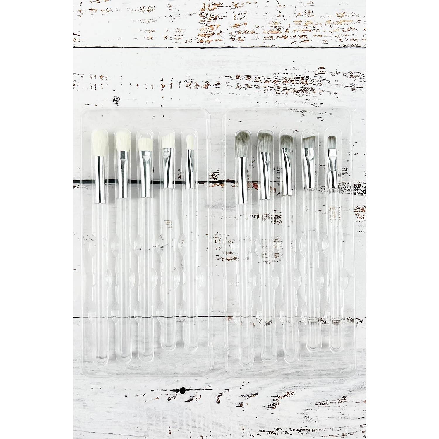 ASSORTED 5 PCS COSMETIC  BRUSH SET for wholesale on Faire4